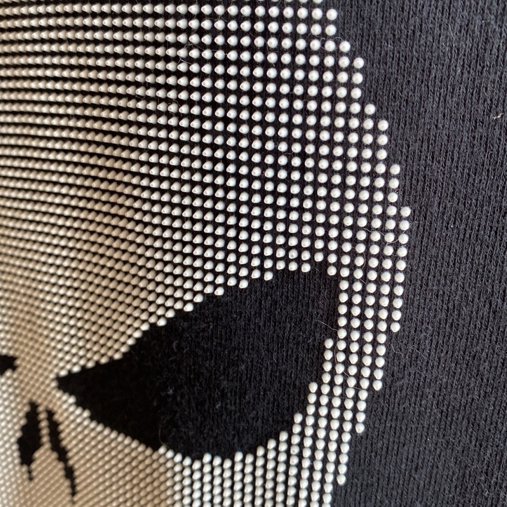 Marvel Punisher skull hoodie sweatshirt. Junior L ❤️ - Picture 2 of 3